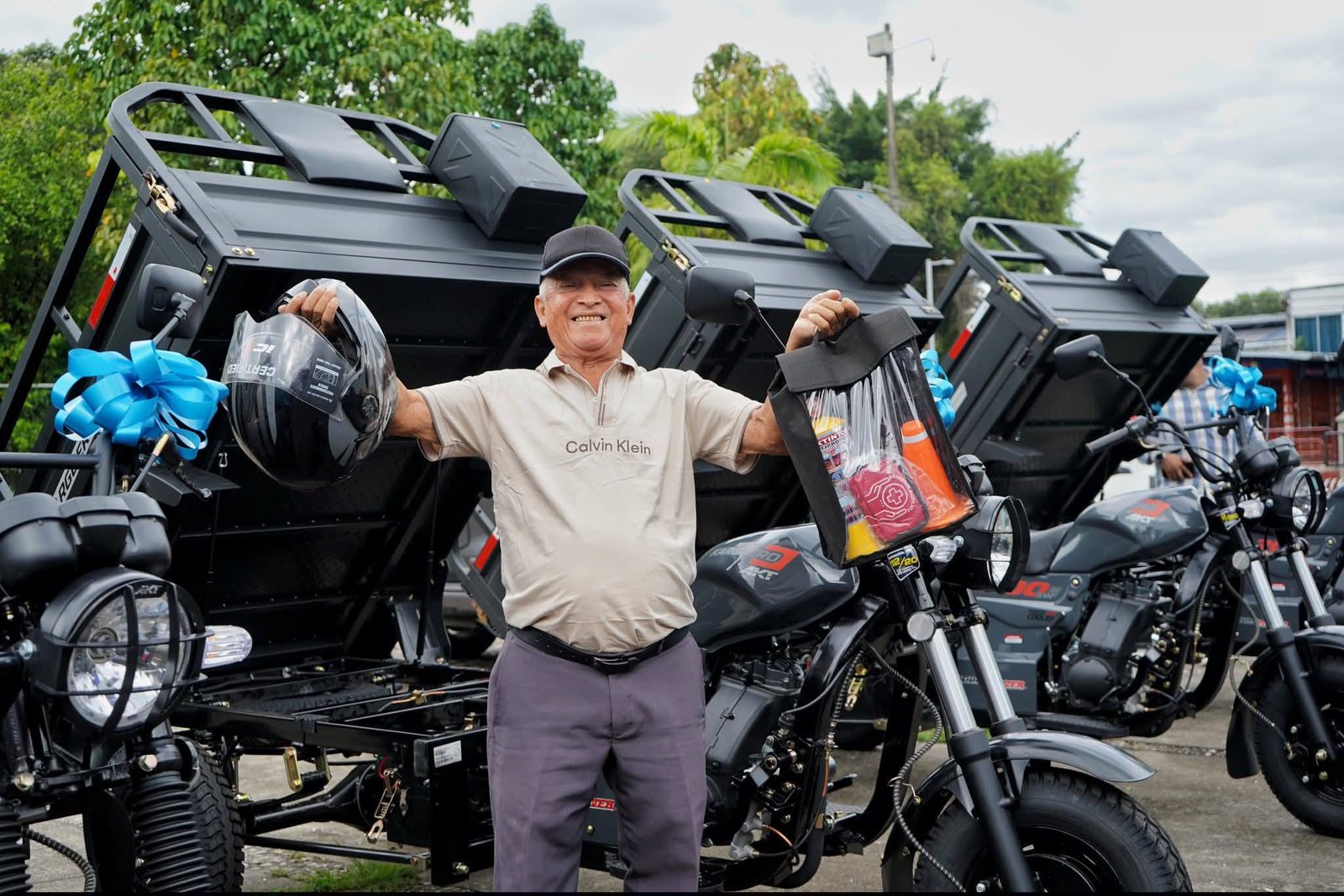 606600687_122277643142086566_1496076978048895363_n